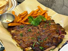 -LESCEDARS Brasserie Bistro香柏树