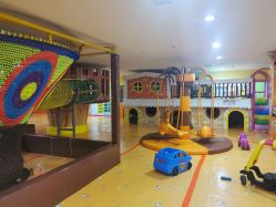 -熊孩子儿童主题乐园(八方地下商场店)