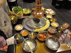 -GOGIYA·咕叽吖韩国传统烤肉店(东方新天地店)