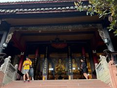 -峨眉山报国寺
