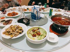 -万龙洲海鲜(大兴绿地缤纷城店)