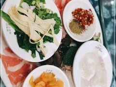 -桥香园云南过桥米线(金马碧鸡店)