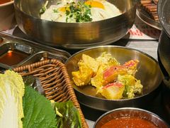 -草家酱蟹炭火烤肉店(珲春南路一店)