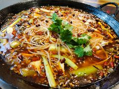 -鸿顺老铁锅美蛙鱼府(解放碑店)