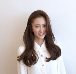 -AYO SALON