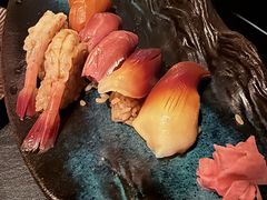 -蟹犇前•帝王蟹雪蟹(陆家嘴店)