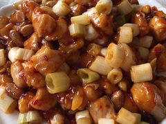 -鑫巴蜀小镇 · 水煮鱼专研店(玉桥店)