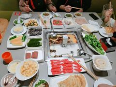-海底捞火锅鲜切牛肉主题店(长寿路店)
