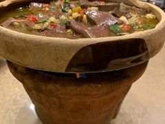 酸菜鸭血煲-爷爷的土钵菜(九龙街店)