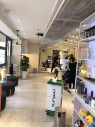 -PE SALON