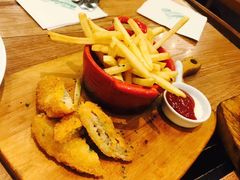-玛格萝妮比萨屋(陆家浜路店)