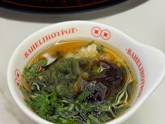 -八合里牛肉火锅(上海世茂广场店)