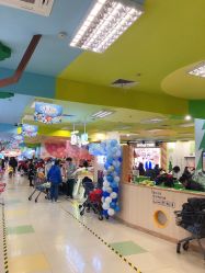 -莫莉幻想儿童乐园(武汉金银潭永旺店)