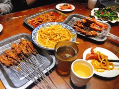 -老兰家传统烧烤炒菜泡馍(小南门店)