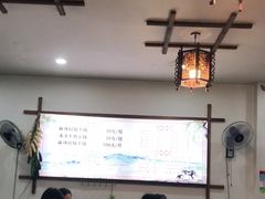 大堂-牛喵喵铜锅牛肉馆