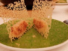 -品海楼·大连海胆锅贴馆(东港店)