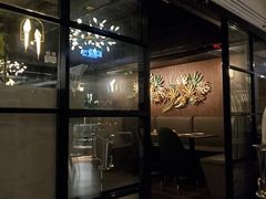 -Oasis Bar & Grill