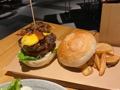 经典大汉堡-The Diner X餐厅(青岛万象城店)