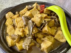 -天天向上素食餐厅(五台山店)