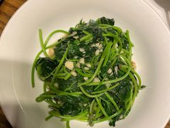 -爱碗亭·鲜炒湖南菜(壹城中心店)