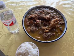 -华龙特色大骨鸡农家菜馆