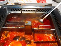 -海底捞火锅鲜切牛肉主题店(长寿路店)
