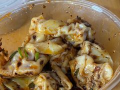 -继红顺河抄手名小吃