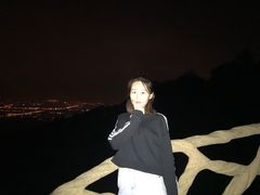 -鬼笑石后山停车场