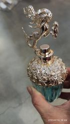 -ANNA SUI
