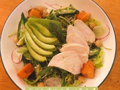 牛油果秋葵烧鸡沙拉-COMMUNE幻师(五角场店)