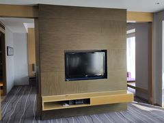 -青岛富力艾美酒店