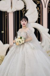点击看大图 -LOVINA洛维娜婚纱礼服