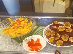 -亚龙湾希尔顿自助餐厅·海鲜·烧烤·沙滩BBQ·现场乐队