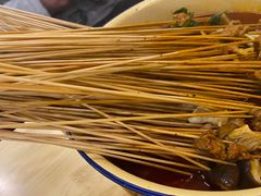 -拈签一笑黄牛肉辣卤串串