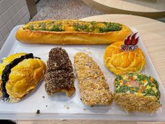 蒜香法棍片-BreadTalk面包新语(龙之梦购物中心莘庄店)