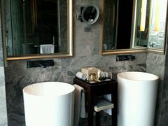 -榛悦隆堡成都酒店(春熙路太古里店)
