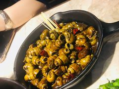 -沪小胖小龙虾(淮海中路旗舰店)