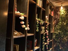 -童年小筑餐厅(申花路店)