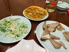 -李连贵酒家熏肉大饼(昆明街店)