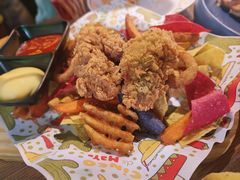 -Famous肥猫墨西哥音乐餐吧(五棵松华熙LIVE店)