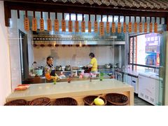 -巢湖名吃·东关老鹅汤(江南风情街店)