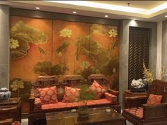 -梅花香里大酒店(郁金香路店)
