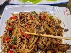 -神仙钵湘香土菜馆(光华路店)