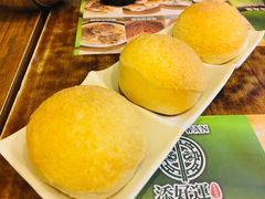 酥皮焗叉烧包-添好运点心专门店(深水埗店)