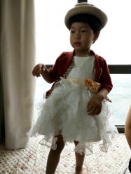 -艾文全家福亲子孕妇摄影馆(银基王朝店)
