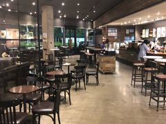 大堂-星巴克(东莞莞城万科中心店)