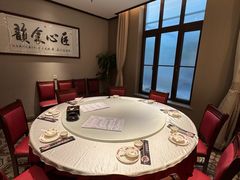 -炆艺乳鸽·煲仔饭大排档(望京来广营店)