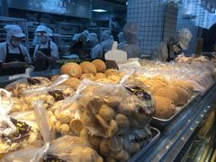 -鲍师傅糕点(江苏路店)