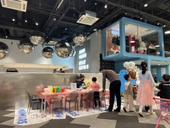 -MINI MARS KIDS CLUB亲子家庭中心(长宁天山店)
