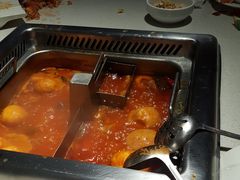 -海底捞火锅鲜切牛肉主题店(长寿路店)